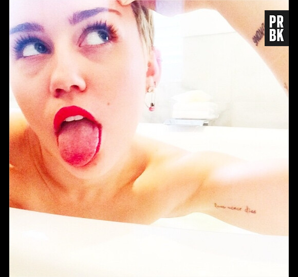 Miley Cyrus : encore une photo sexy
