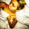 Miley Cyrus : selfie au lit 