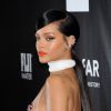 Rihanna sexy au gala de l'amfAR à Los Angeles, le 29 octobre 2014