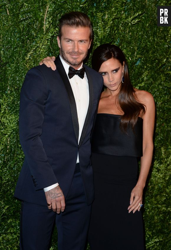 David Beckham et Victoria Beckham sur le tapis rouge des Evening Standard Theatre Awards à Londres, le 30 novembre 2014