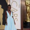 Les personnalités les mieux habillées de 2014 : Lupita Nyong'o aux Oscars