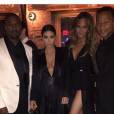 Kim Kardashian aux c&ocirc;t&eacute;s de John Legend, Chrissy Teigen et Kanye West, le 8 janvier 2015 &agrave; NY 