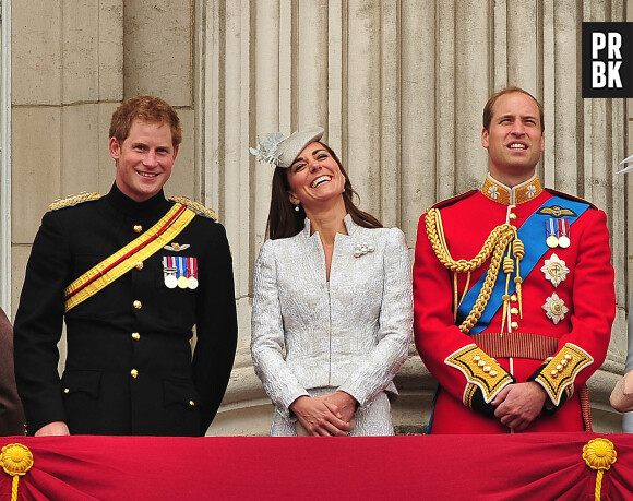 Kate Middleto, le Prince William et le Prince Harry heureux d'arriver sur Twitter ?