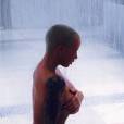 Amber Rose en string sous la douche sur une photo sexy postée sur Instagram