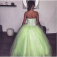  Ana&iuml;s Camizuli en robe de mari&eacute;e verte, le 26 janvier 2015 sur Instagram 