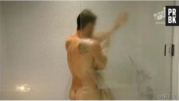 Hollywood Girls 4 : Kevin Miranda nu sous la douche dans l&#039;épisode du 4 février 2015