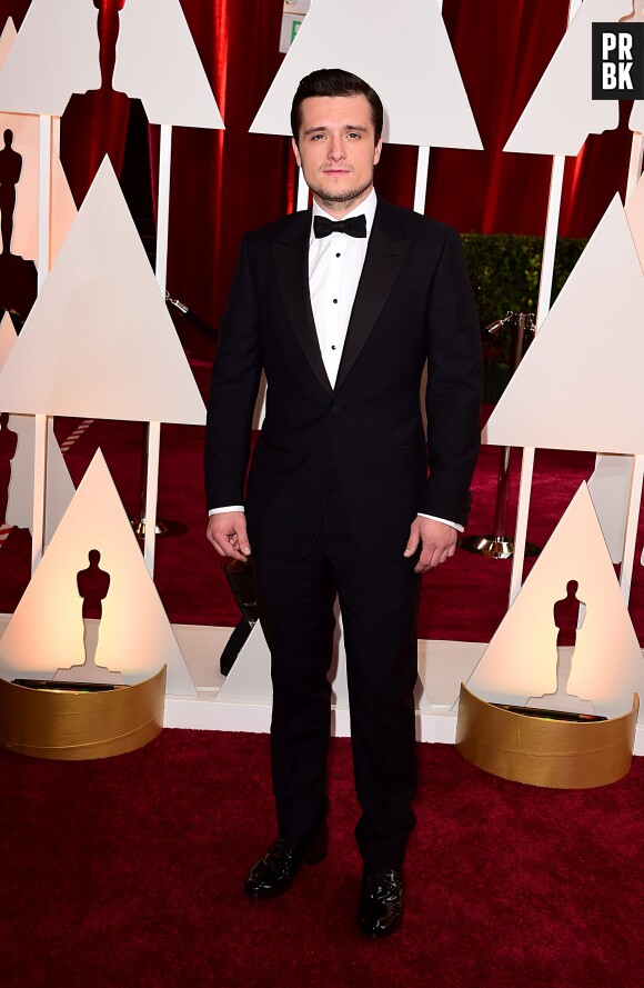 Josh Hutcherson sur le tapis rouge des Oscars 2015