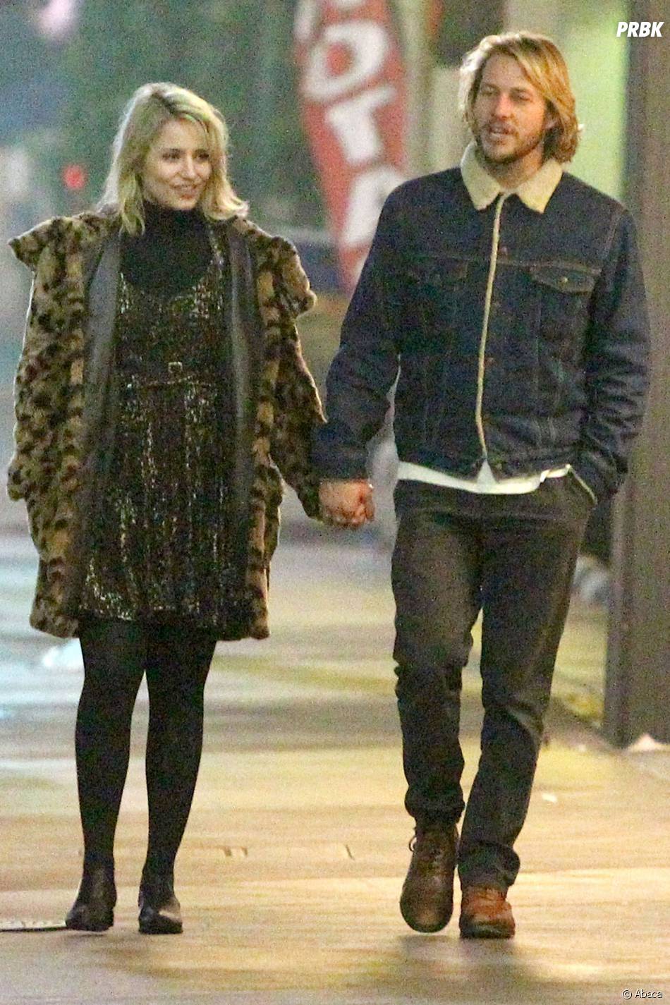 Dianna Agron main dans la main avec un beau blond, le 19 février 2015