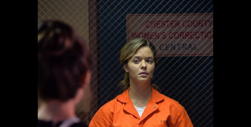 Pretty Little Liars saison 5, épisode 21 : Alison (Sasha Pieterse) de retour