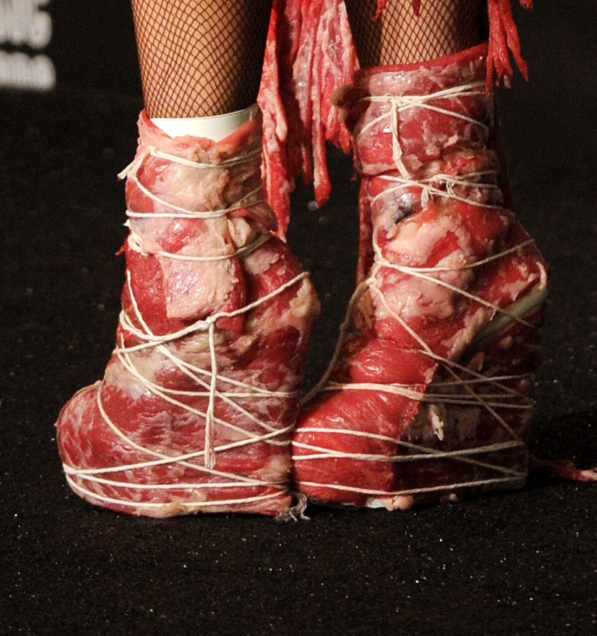 Les chaussures de lady gaga clearance