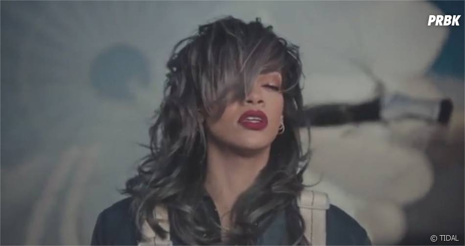 Rihanna sensuelle dans son nouveau clip &#039;American Oxygen&#039; 