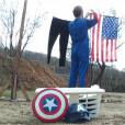 Norman en Captain America dans une version d'Avengers low cost sur Youtube !