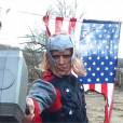 Norman (Captain America) et Hugo Tout Seul (Thor) dans une version d'Avengers low cost sur Youtube !
