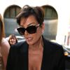 Kris Jenner : à 59 ans, elle ose le décolleté à Paris le 11 juin 2015