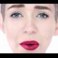  Drake en Miley Cyrus dans son nouveau clip 'Energy' 