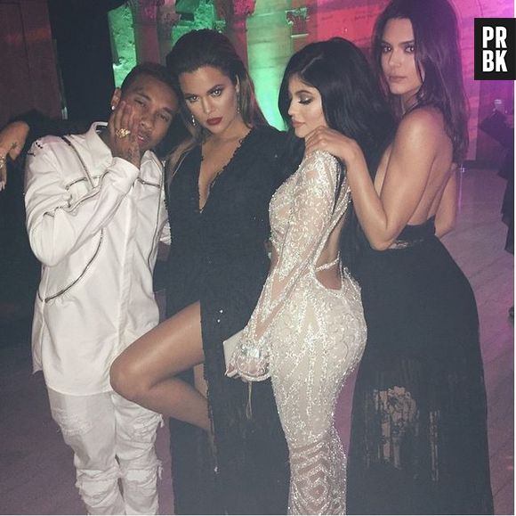 Kylie Jenner : bientôt des fesses aussi grosses que celles de Kim Kardashian ?