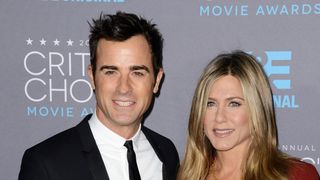 Friends : pas invités au mariage de Jennifer Aniston, Matthew Perry et Matt LeBlanc réagissent