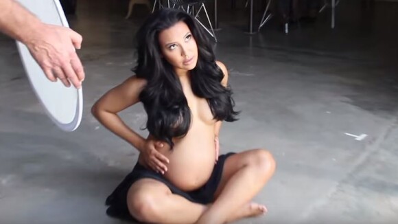 Naya Rivera enceinte et nue : la star de Glee imite Kim Kardashian