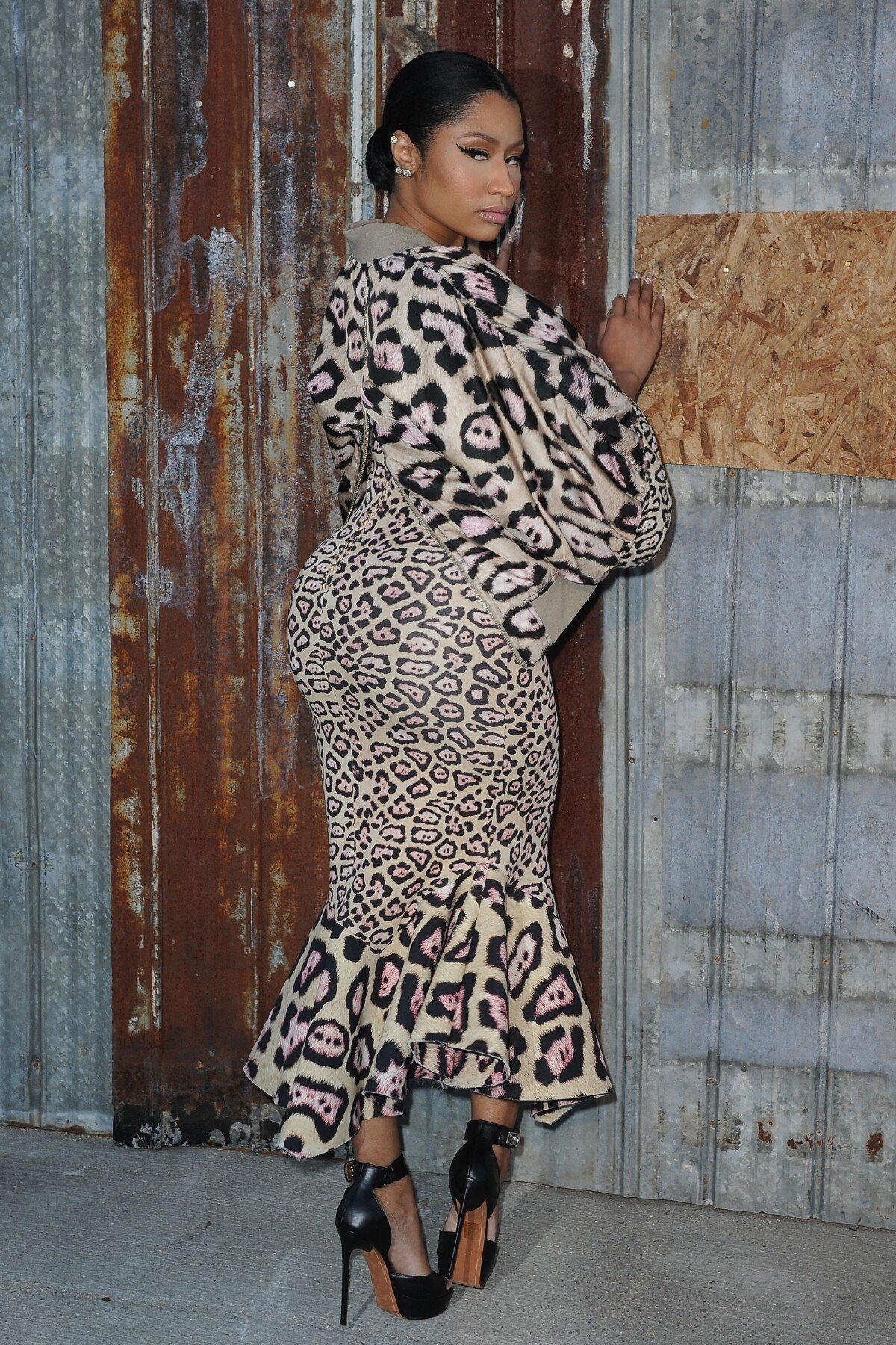 Tenue leopard top