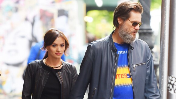 Jim Carrey "choqué et profondément attristé" par le suicide de Cathriona White