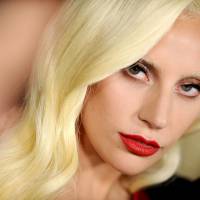 Lady Gaga en couple, Kat Graham... le tapis rouge glamour d&#039;American Horror Story Hotel