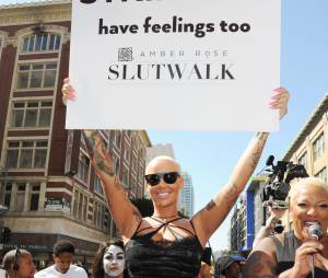 Amber Rose en lingerie pour la SlutWalk le 3 octobre 2015 à Los Angeles