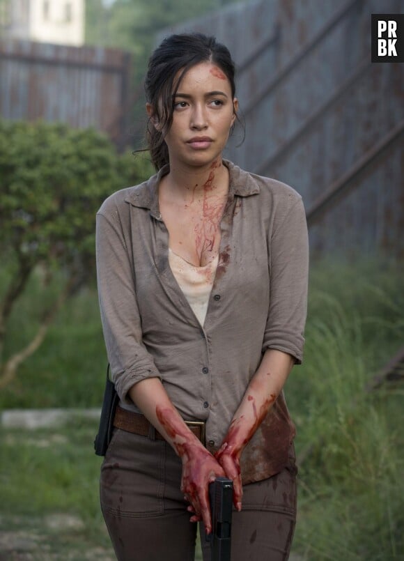 The Walking Dead saison 6, épisode 2 : Rosita sur une photo