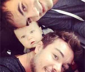 Alex Goude dévoile sa vie de rêve avec son mari Romain Taillandier et son fils Elliot sur Instagram