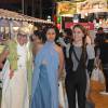Comic Con Paris 2015 : Daenerys et Missandei de Game of Thrones posent avec Katniss d'Hunger Games