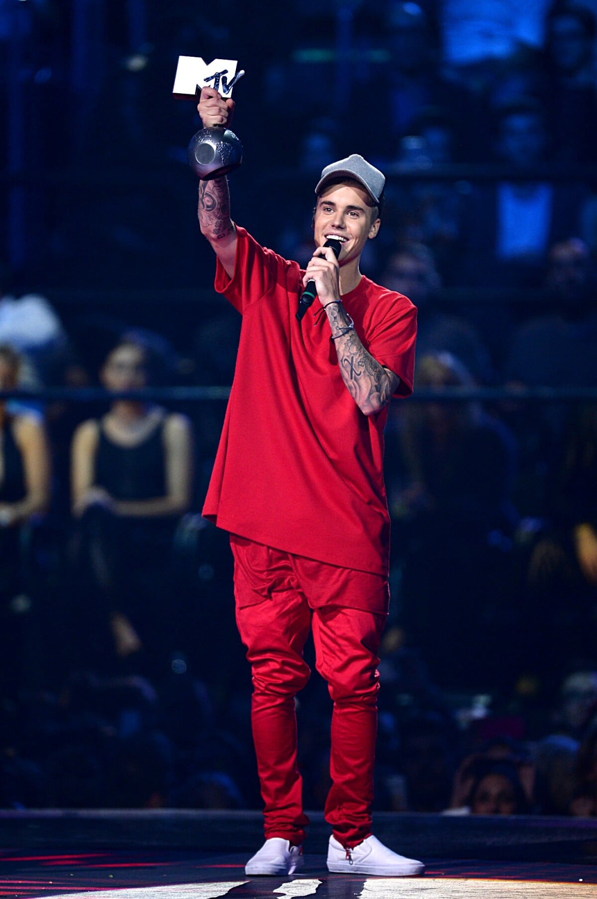Photo : Justin Bieber sur la sscène des MTV EMA 2015, le 25 octobre, à