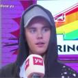 Justin Bieber face aux questions bizarres de l'animateur, il quitte le studio de Vodafone Yu en pleine interview le 28 octobre 2015