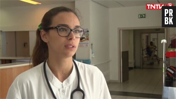 Marine Lorphelin (Miss France 2013) à Tahiti pour un stage de sa 4e année de médecine