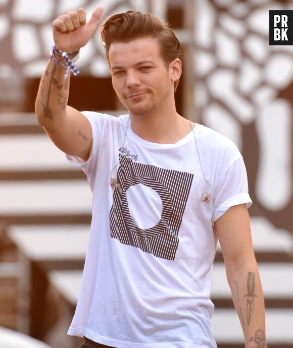 Louis Tomlinson : le One Direction soutenu par ses fans sur Twitter après avoir été qualifié de "moche" par un magazine