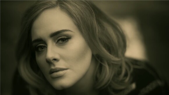 Adele : 64% des femmes ont eu une réaction étonnante après avoir écouté Hello