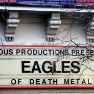 Eagles of Death Metal : un concert à Paris en 2016, les rescapés du Bataclan invités