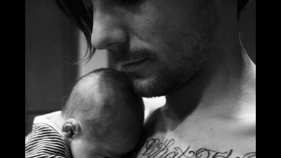 Louis Tomlinson papa : une photo et le prénom de son fils dévoilés sur Instagram