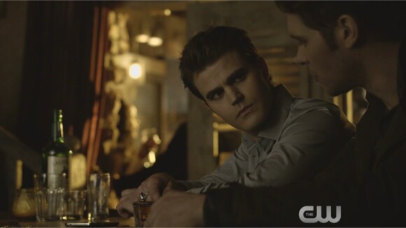 The Vampire Diaries saison 7 : Stefan retrouve Klaus dans le crossover avec The Originals
