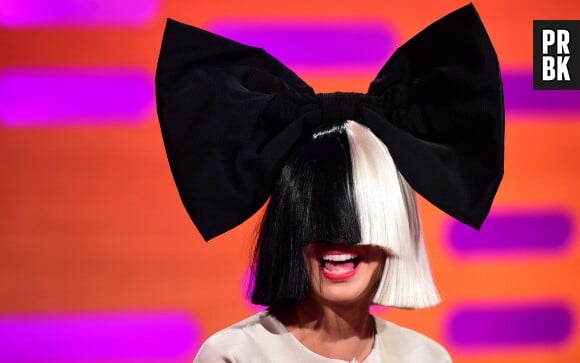 Sia : pourquoi cache-t-elle son visage ?