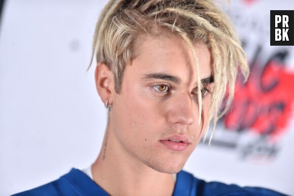 Justin Bieber et ses dreadlocks aux iHeartRadio Music Awards 2016 le 3 avril à Los Angeles