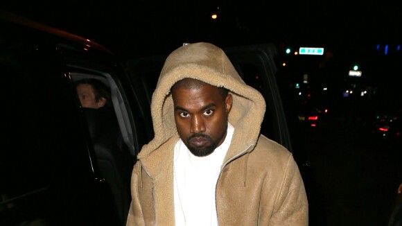 Kanye West : un fan lui fait un procès à cause... d'un tweet mensonger