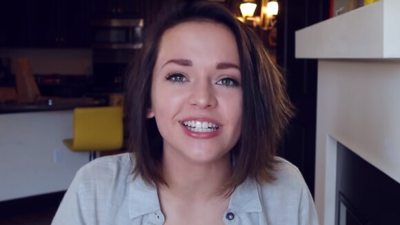 Une star de Youtube fait son coming-out en vidéo pour ses 18 ans
