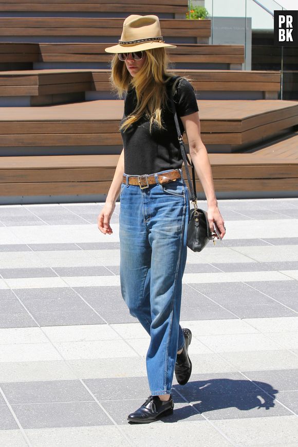 Amber Heard amaigrie : depuis l'annonce de son divorce avec Johnny Depp, elle aurait perdu 10 kilos.