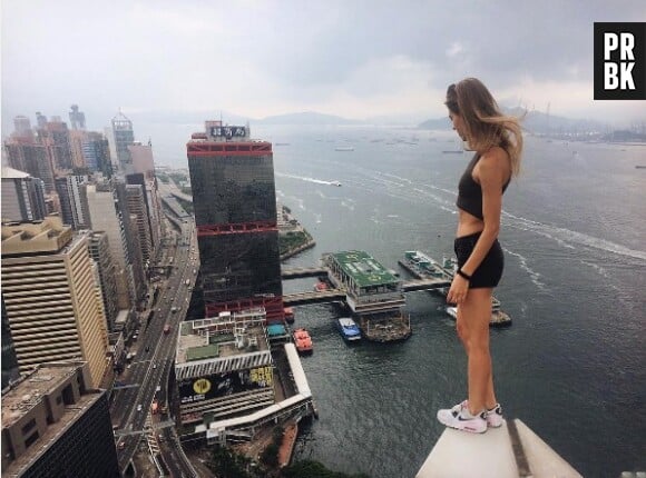 Angela Nikolau réalise les selfies les plus dangereux du monde