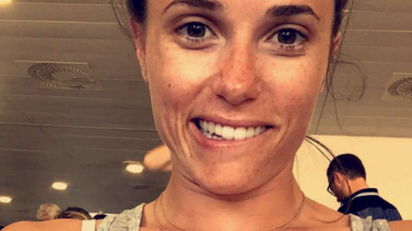 Capucine Anav : la recrue de Cyril Hanouna magnifique sans maquillage