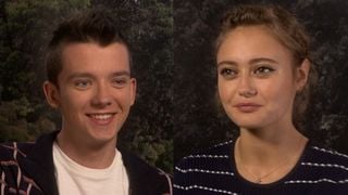 Asa Butterfield et Ella Purnell (Miss Peregrine) nous dévoilent leurs particularités étonnantes