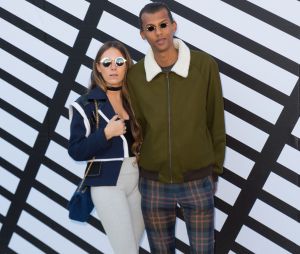 Stromae et sa femme Coralie, d'habitude discrets, se sont affichés complices à la PFW.