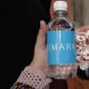 Des bouteilles d'eau et des bonbons ont même été distribués dans la file d'attente de l'ouverture de Primark à Lille...