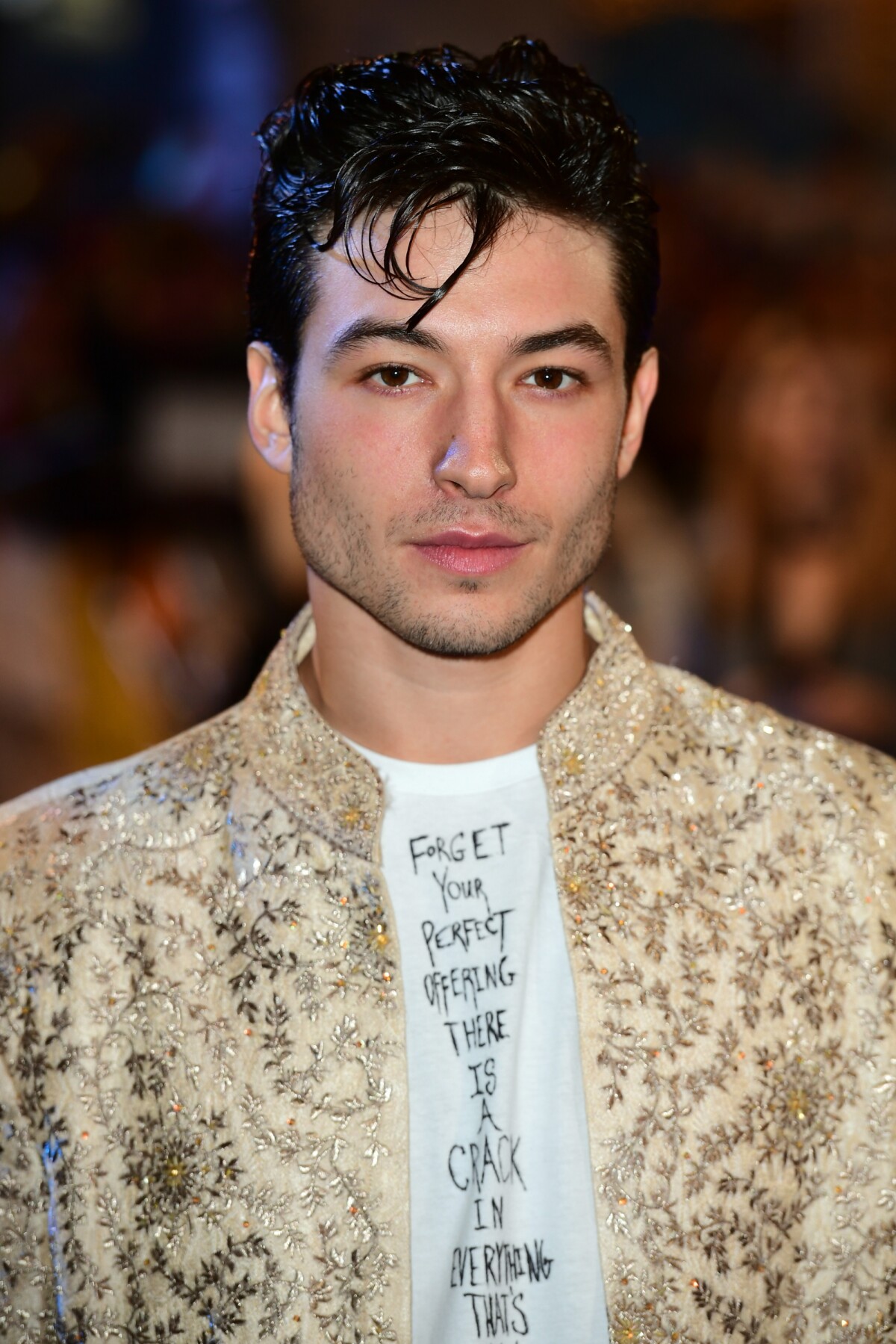 Photo Ezra Miller à Lavant Première Du Film Les Animaux Fantastiques