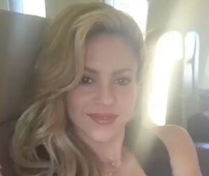 Shakira sans maquillage sur Instagram : elle remercie ses fans pour les plus de 200 millions de vues sur son dernier clip "Chantaje".