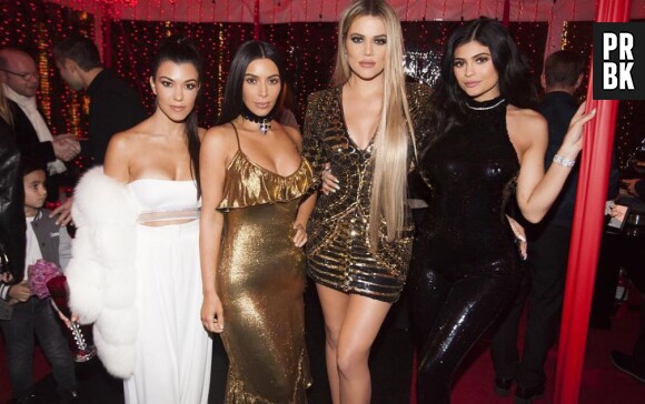 Kim, Khloe et Kourtney Kardashian avec Kylie Jenner pour le réveillon de Noël 2016
